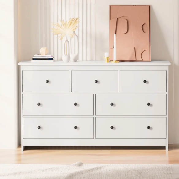 Classic & Modern 7-Drawer Dresser with Matte Wood Finish and Elegant Metal Knobs