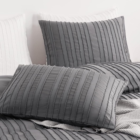 Luxurious Tufted Duvet Cover Set – Queen Size | Striped Textured Boho Bedding | Ultra-Soft Washed Microfiber | 3-Piece Set