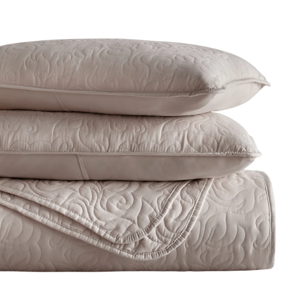 Elegant Floral Stitching Quilt Set – Ultra-Soft, Hypoallergenic, and Machine Washable Bedding for All Seasons