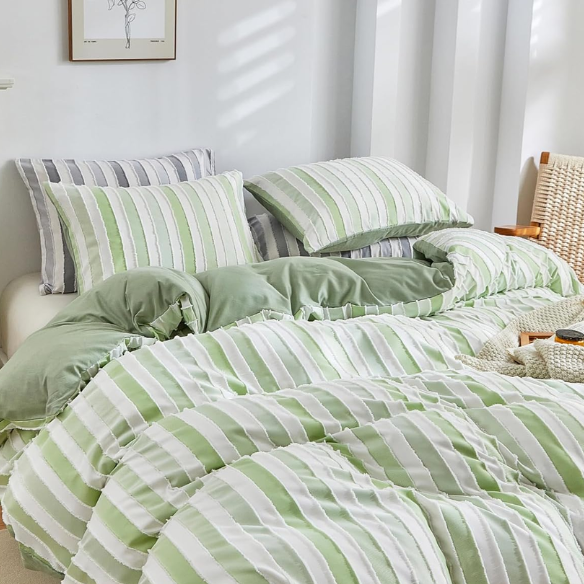 Luxurious Tufted Duvet Cover Set – Queen Size | Striped Textured Boho Bedding | Ultra-Soft Washed Microfiber | 3-Piece Set