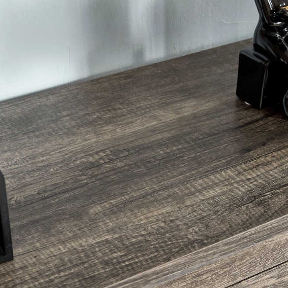 6-Drawer Dresser – A Perfect Blend of Rustic Charm and Industrial Elegance, Featuring a Clean-Lined Silhouette and Weathered Finish. Crafted from Solid and Engineered Wood