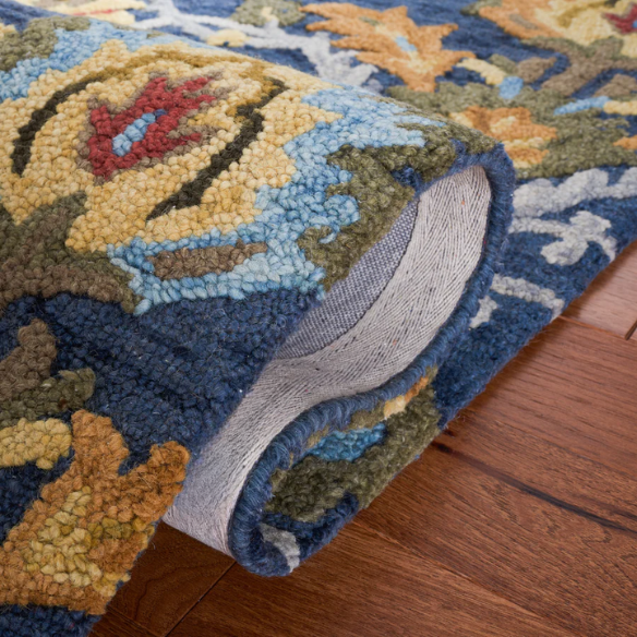 Tufted Wool Area Rug – Luxurious Floral Design