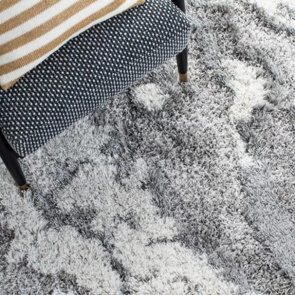 Plush Abstract Grey & Ivory Pattern Shag Rug