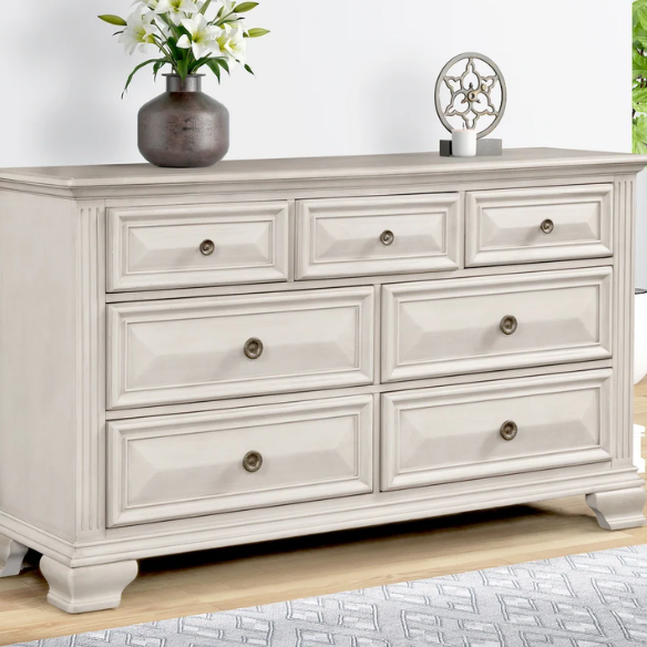 Distressed Parchment Wood Queen Bedroom Set – Elegant Silver Accents, Fluted Pilasters, and Beveled Drawer Fronts for Timeless Charm
