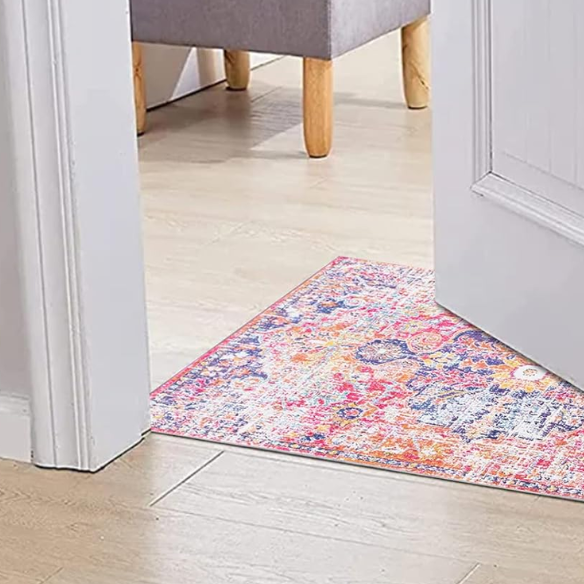 Timeless Traditional Woven Area Rug – Machine-Woven Polypropylene, Medium Pile, Durable and Easy to Clean