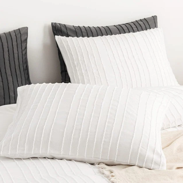 Luxurious Tufted Duvet Cover Set – Queen Size | Striped Textured Boho Bedding | Ultra-Soft Washed Microfiber | 3-Piece Set