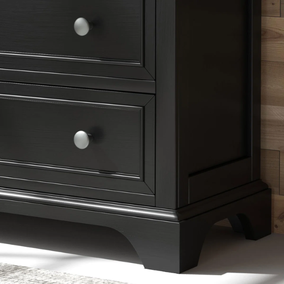 Elegant Queen Bedroom Set in Solid Black Wooden Design