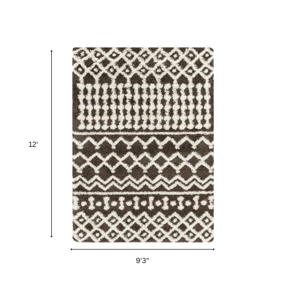 Contemporary Geometric Area Rug – Striking Design, Durable Construction, and Timeless Charm for Your Home