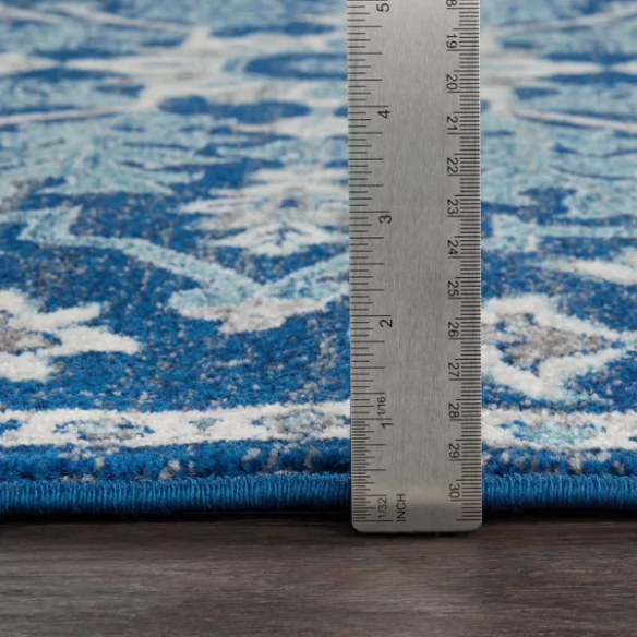 Timeless Traditional Woven Area Rug – Machine-Woven Polypropylene, Medium Pile, Durable and Easy to Clean