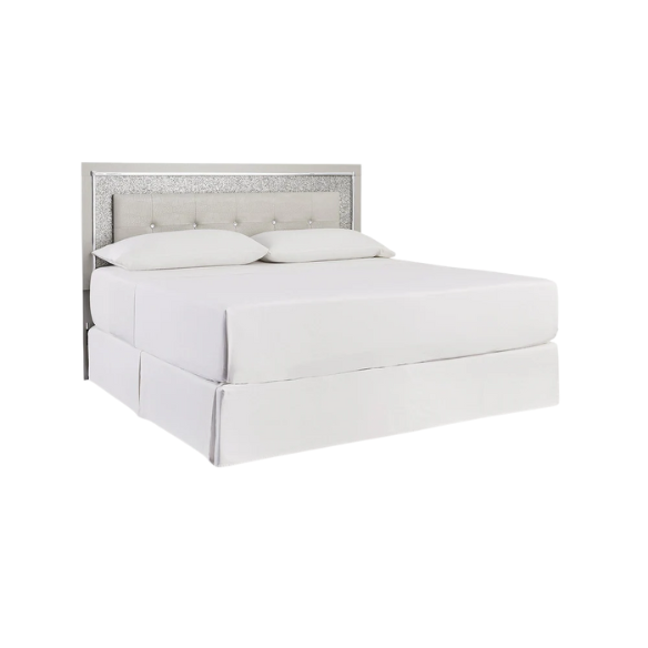 Opulent Silver Upholstered Panel King Bed Set with Metallic Gator Finish and Faceted Chrome-Tone Nightstands