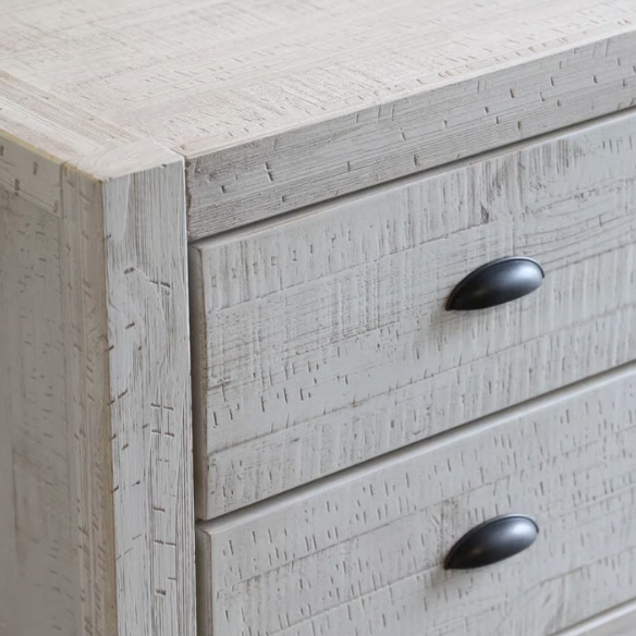 Elevate Your Bedroom with a 5-Piece King Bedroom Set – Solid Wood Construction, Ample Storage, and Timeless Sophistication at a Steal
