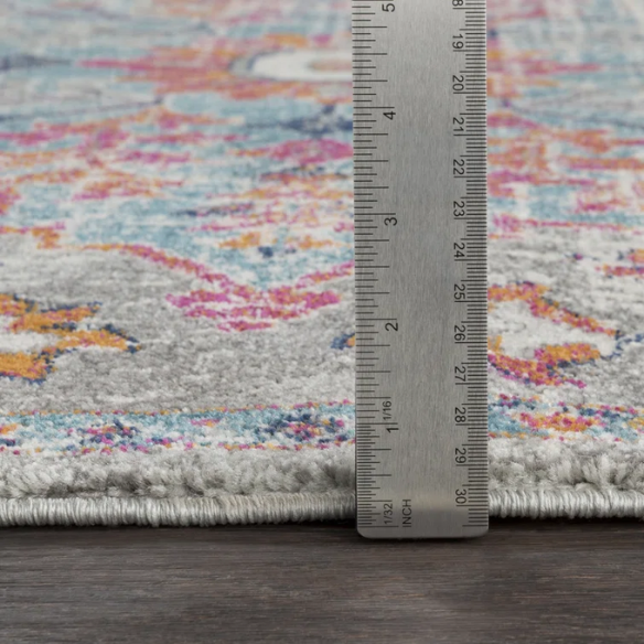 Timeless Traditional Woven Area Rug – Machine-Woven Polypropylene, Medium Pile, Durable and Easy to Clean