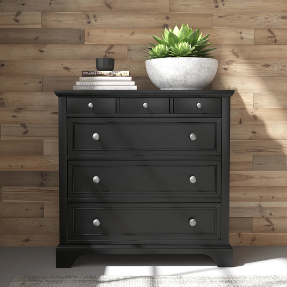 Elegant Queen Bedroom Set in Solid Black Wooden Design