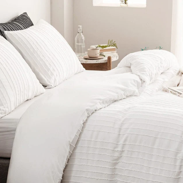 Luxurious Tufted Duvet Cover Set – Queen Size | Striped Textured Boho Bedding | Ultra-Soft Washed Microfiber | 3-Piece Set