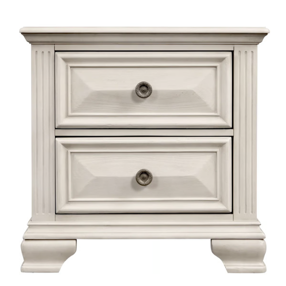 5-Piece King Bedroom Set – Solid Wood Construction with Muted Silver Accents, Fluted Pilasters, French Bracket Foot Bases, and Elegant Dovetail Drawer Detailing for Timeless Sophistication