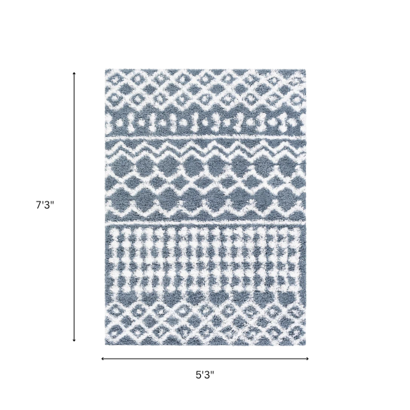 Contemporary Geometric Area Rug – Striking Design, Durable Construction, and Timeless Charm for Your Home