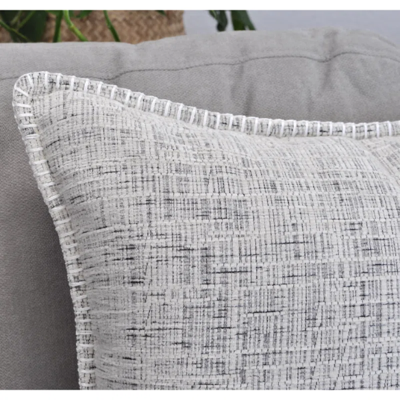 Cream white chenille throw pillow covers 20x20 – set of 2, soft textured cushion covers with piped edges and hidden zipper, modern farmhouse decorative pillows for couch or bed