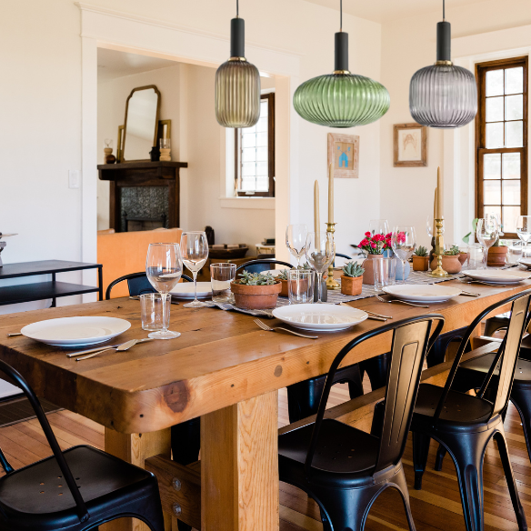 Modern Green, Amber, and Grey Glass Pendant Light with Gold Accents – Stylish Chandelier for Dining and Living Rooms