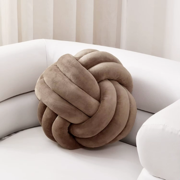 Khaki Geometric Decorative Pillow – Soft Modern Cushion in Earthy Neutral Tone for Sofa, Bed, or Chair – 100% Polyester, Available in 22 cm and 28 cm