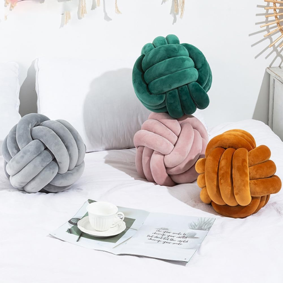 Light Grey Geometric Decorative Throw Pillow – Soft Modern Cushion for Sofa, Bed, or Home Decor (22 cm & 28 cm Sizes)