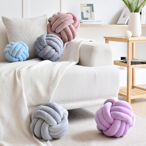 Lilac Geometric Decorative Throw Pillow – Soft Modern Cushion for Sofa, Bed, or Home Decor (22 cm & 28 cm Sizes)