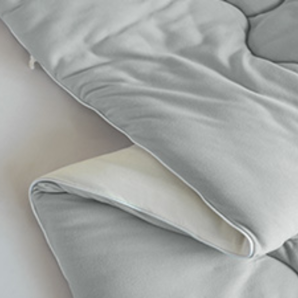 Reversible Ultra-Soft Comforter Set – Jersey Knit, Breathable, and Fluffy with Lightweight Down Alternative & Matching Pillowcase