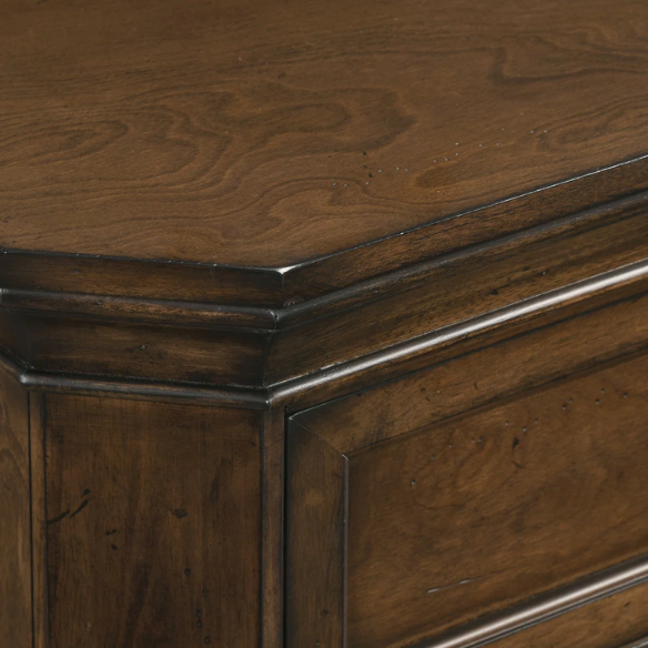Solid Walnut Wood 3-Piece Queen Bedroom Set – Durable, Elegant, and Timeless Standard Bed Set