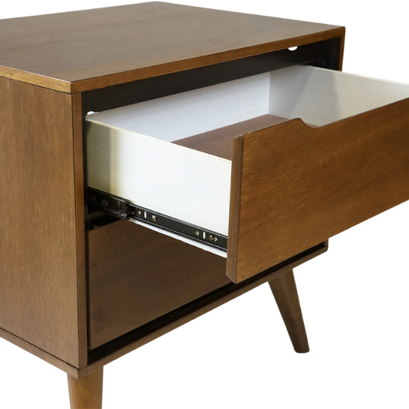 Chic Brown 3-Piece Bedroom Set: Timeless Style for Modern Living