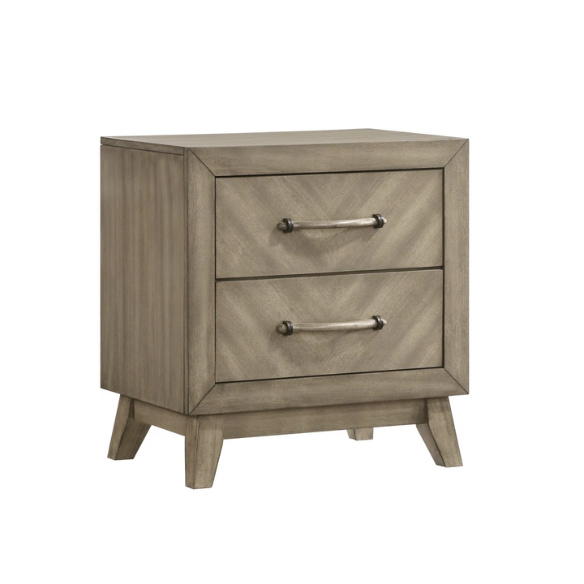 Timeless Elegance 3-Piece Queen Bedroom Set in Antique Gray with Metal Accents and Dovetail Construction