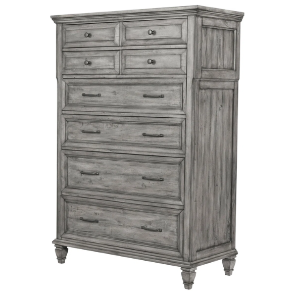 Old-World Charm Meets Glamour in 5-Piece Queen Bedroom Set – Rich Brown Finish with Crown Molding, Felt-Lined Drawers, and Built-In Outlets