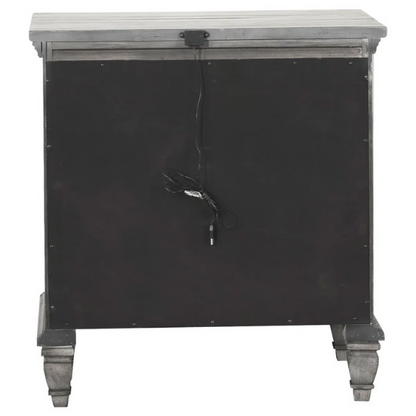 Exquisite Old-World Charm with Glamorous Flair – 5-Piece King Bedroom Set in Grey with Crown Molding, Felt-Lined Drawers, and Built-In Outlets