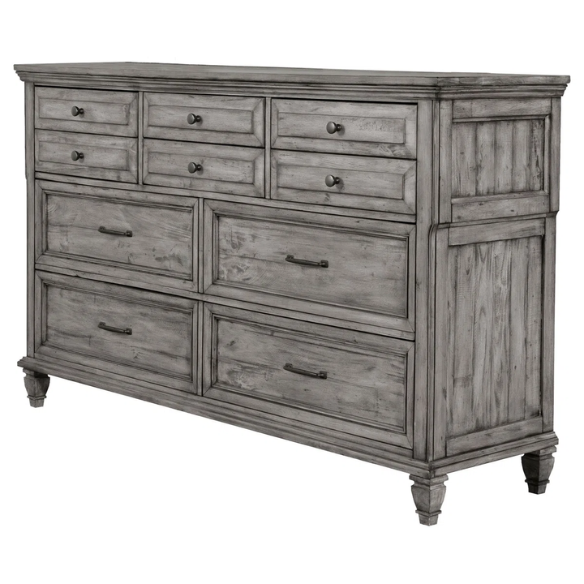 Old-World Charm Meets Glamour in 5-Piece Queen Bedroom Set – Rich Brown Finish with Crown Molding, Felt-Lined Drawers, and Built-In Outlets