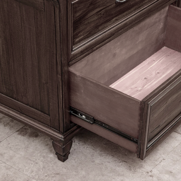 Old-World Charm Meets Glamour in 5-Piece Queen Bedroom Set – Rich Brown Finish with Crown Molding, Felt-Lined Drawers, and Built-In Outlets