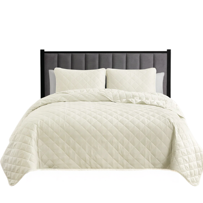 Microfiber Reversible Diamond Quilt Set – Soft, Stylish, and Hypoallergenic Bedding for Ultimate Comfort