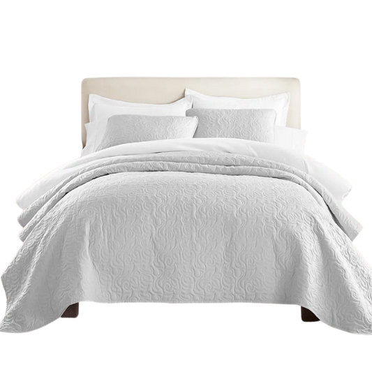 Elegant Floral Stitching Quilt Set – Ultra-Soft, Hypoallergenic, and Machine Washable Bedding for All Seasons