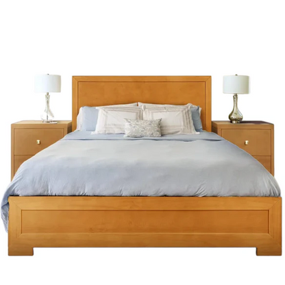Modern Sophistication 2-Piece Queen Platform Bedroom Set with Sleek Headboard and Footboard in Solid Wood