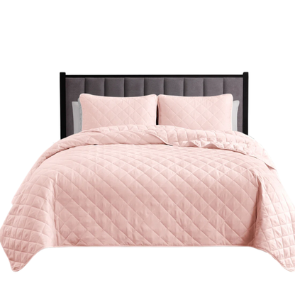 Microfiber Reversible Diamond Quilt Set – Soft, Stylish, and Hypoallergenic Bedding for Ultimate Comfort