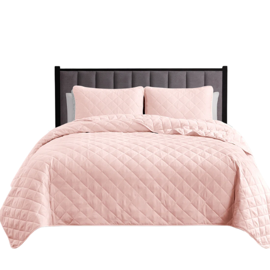 Microfiber Reversible Diamond Quilt Set – Soft, Stylish, and Hypoallergenic Bedding for Ultimate Comfort