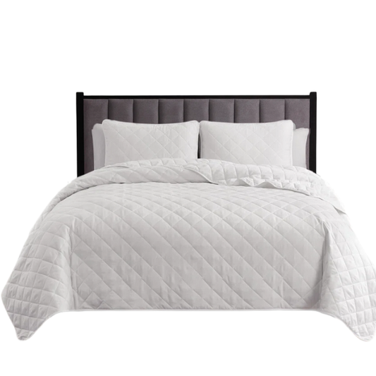 Microfiber Reversible Diamond Quilt Set – Soft, Stylish, and Hypoallergenic Bedding for Ultimate Comfort