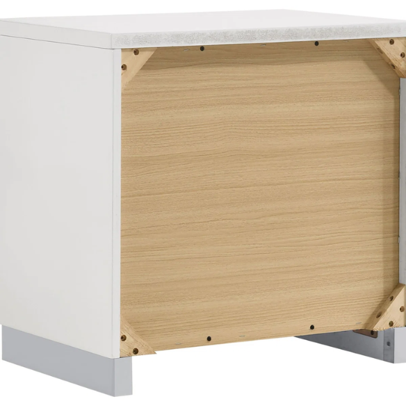Modern 4-Piece Queen Bedroom Set in White High Gloss with LED Lighting, Touch-Activated Headboard, and Sleek Chrome Accents