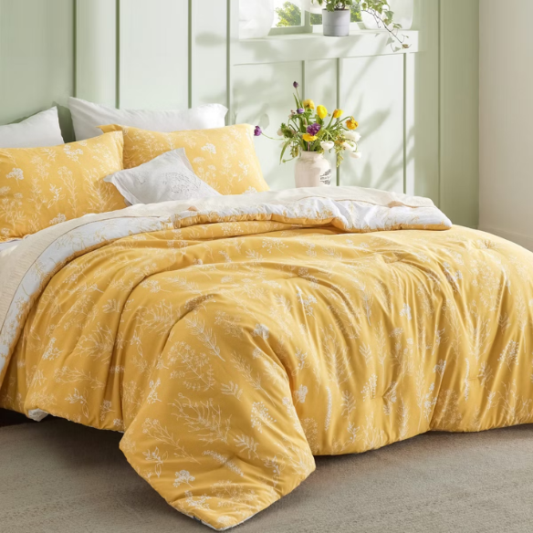 Floral Comforter Set – Stylish and Cozy Bedding with Cute Floral Pattern for a Beautiful Bedroom Makeover