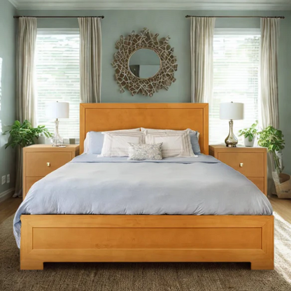 Modern Sophistication 2-Piece Queen Platform Bedroom Set with Sleek Headboard and Footboard in Solid Wood