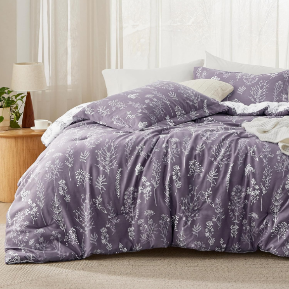 Floral Comforter Set – Stylish and Cozy Bedding with Cute Floral Pattern for a Beautiful Bedroom Makeover