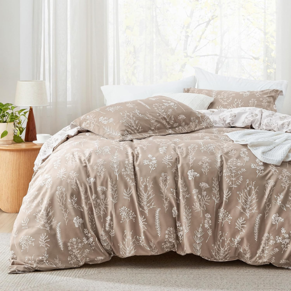 Floral Comforter Set – Stylish and Cozy Bedding with Cute Floral Pattern for a Beautiful Bedroom Makeover