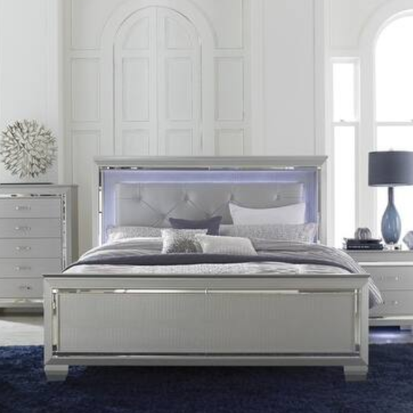 Modern Glam Queen Bedroom Set in Silver with LED Lighting & Crystal Tufted Headboard