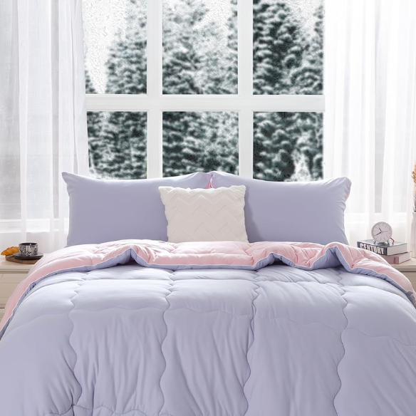 Luxurious Reversible King Size Comforter Set – Ultra-Soft and Warm with Cozy Breathable Fabric, Includes Down Alternative Quilt and 2 Pillow Shams
