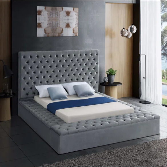 Elegant Velvet Upholstered King Size Platform Storage Bed with Tufted Headboard and Slats