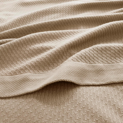 Khaki Egyptian Cotton Quilted Blanket – Soft, Breathable & All-Season Luxury Comfort