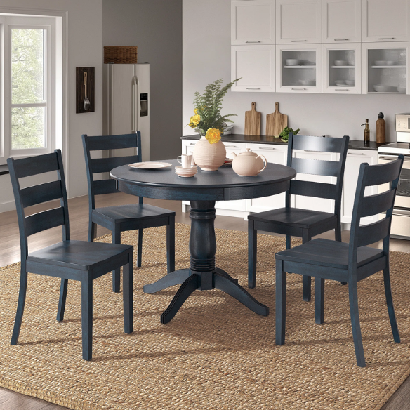 Round Pedestal Base Dining Table – Vintage Farmhouse Style with Distressed Finishes, Compact Design for Small Spaces, Timeless Classic Elegance