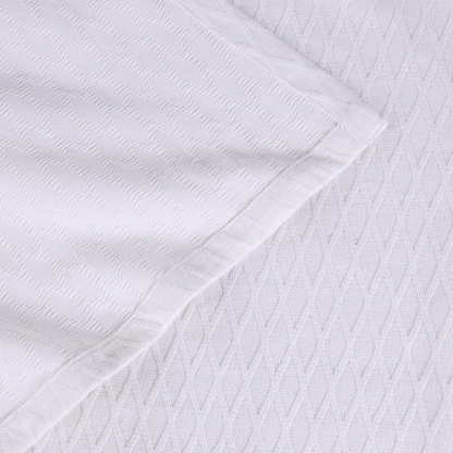 White Weave Cotton Blanket – Elegant, Soft & Breathable All-Season Comfort